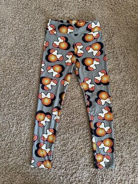 LuLaRoe Gray Leggings with Retro Orange, Yellow & Pink Targets